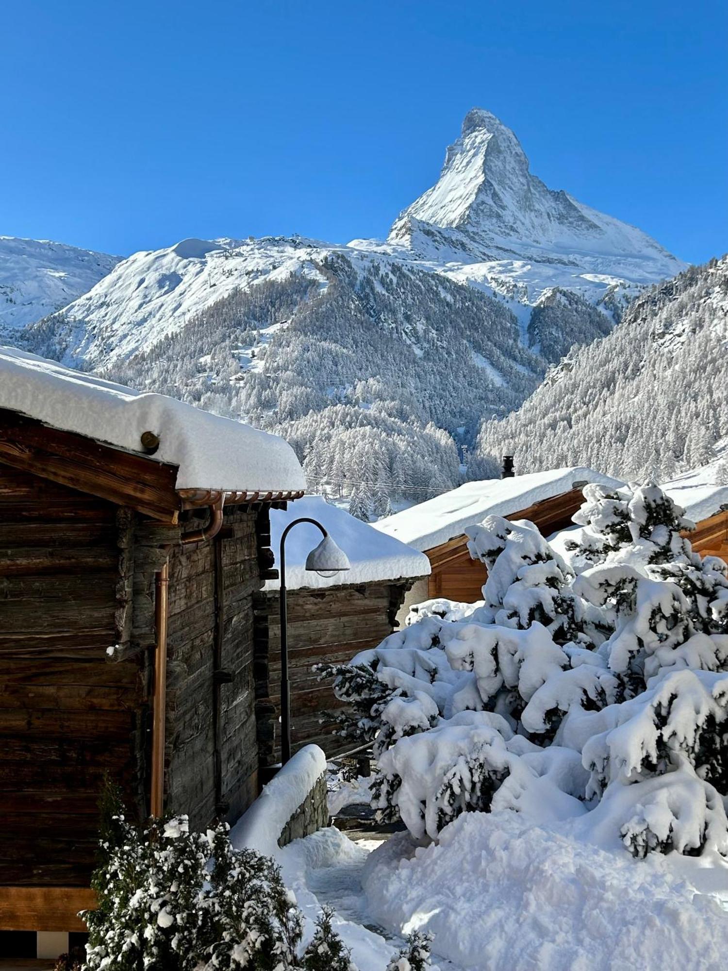 Chalet Coral Und Zermatter Stadel Exterior photo